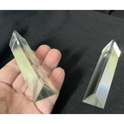 Student Glass Prism, Equilateral (Length 100 Mm, Face 25Mm)